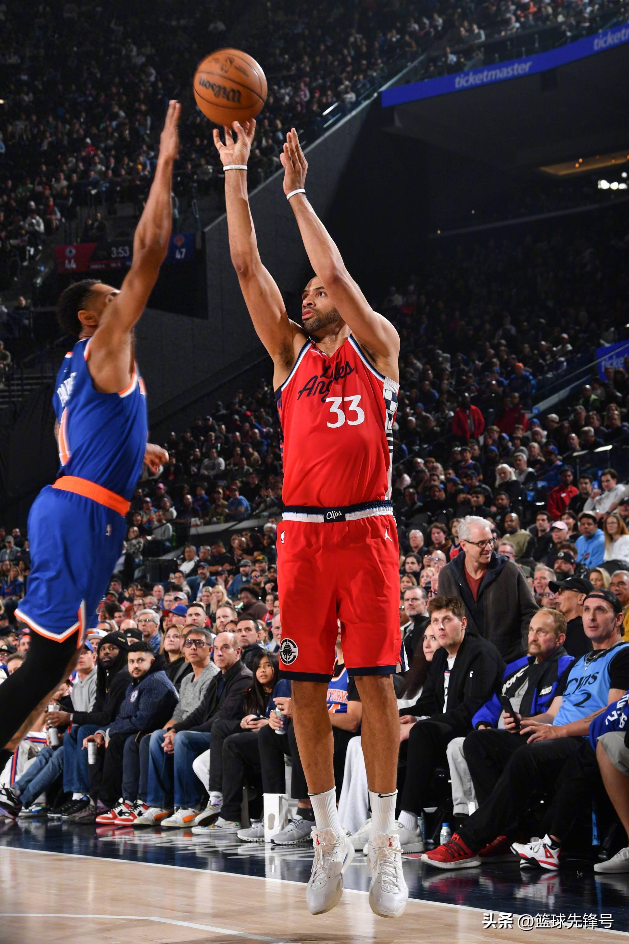 PG模拟器试玩-关于刚刚！哈登在巴黎圣日耳曼比赛中悬念迭起印第安纳步行者今晨强势反弹，今晨本菲卡官宣签约的信息